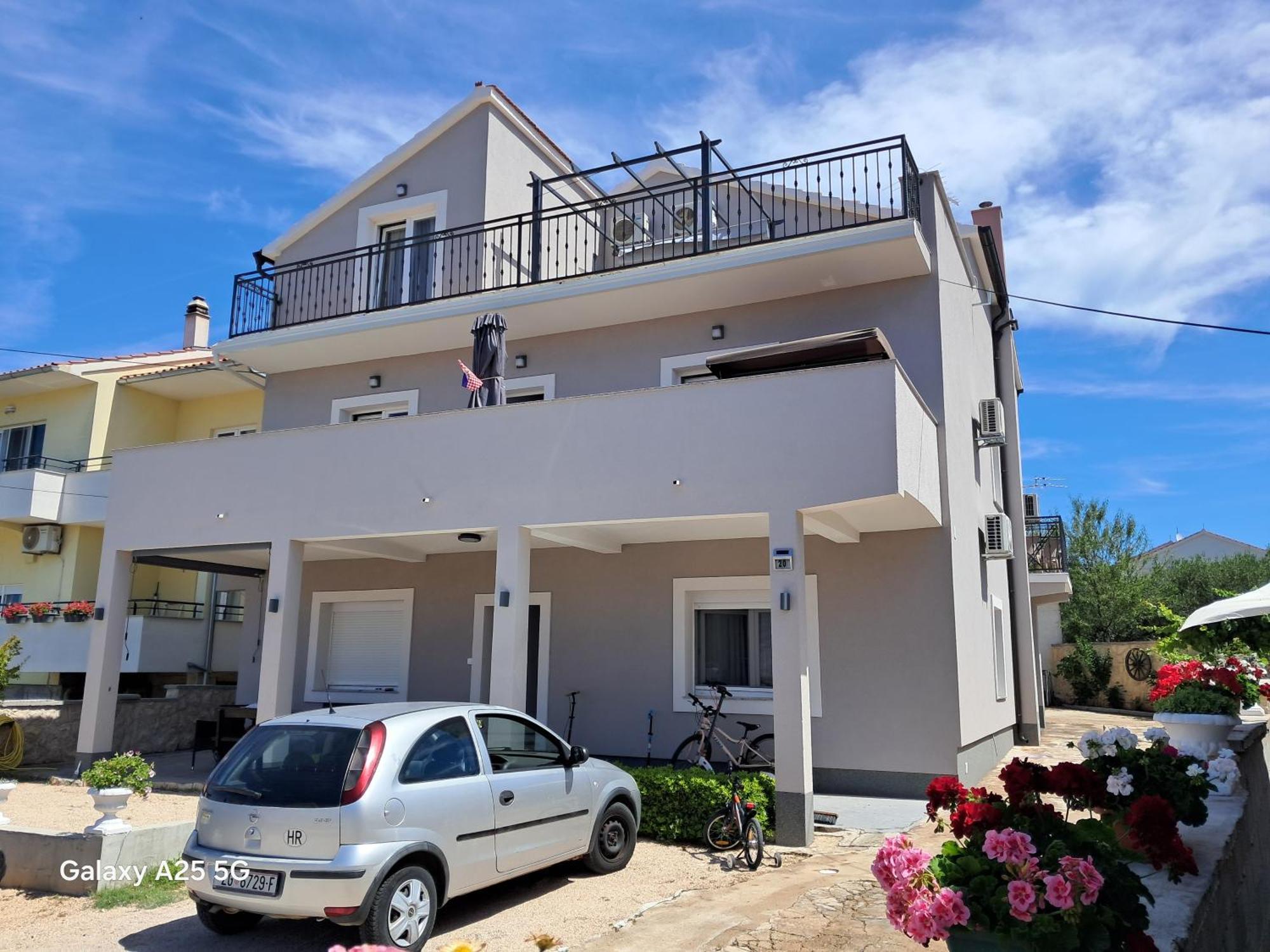 Apartments Tonci Трибунь Экстерьер фото