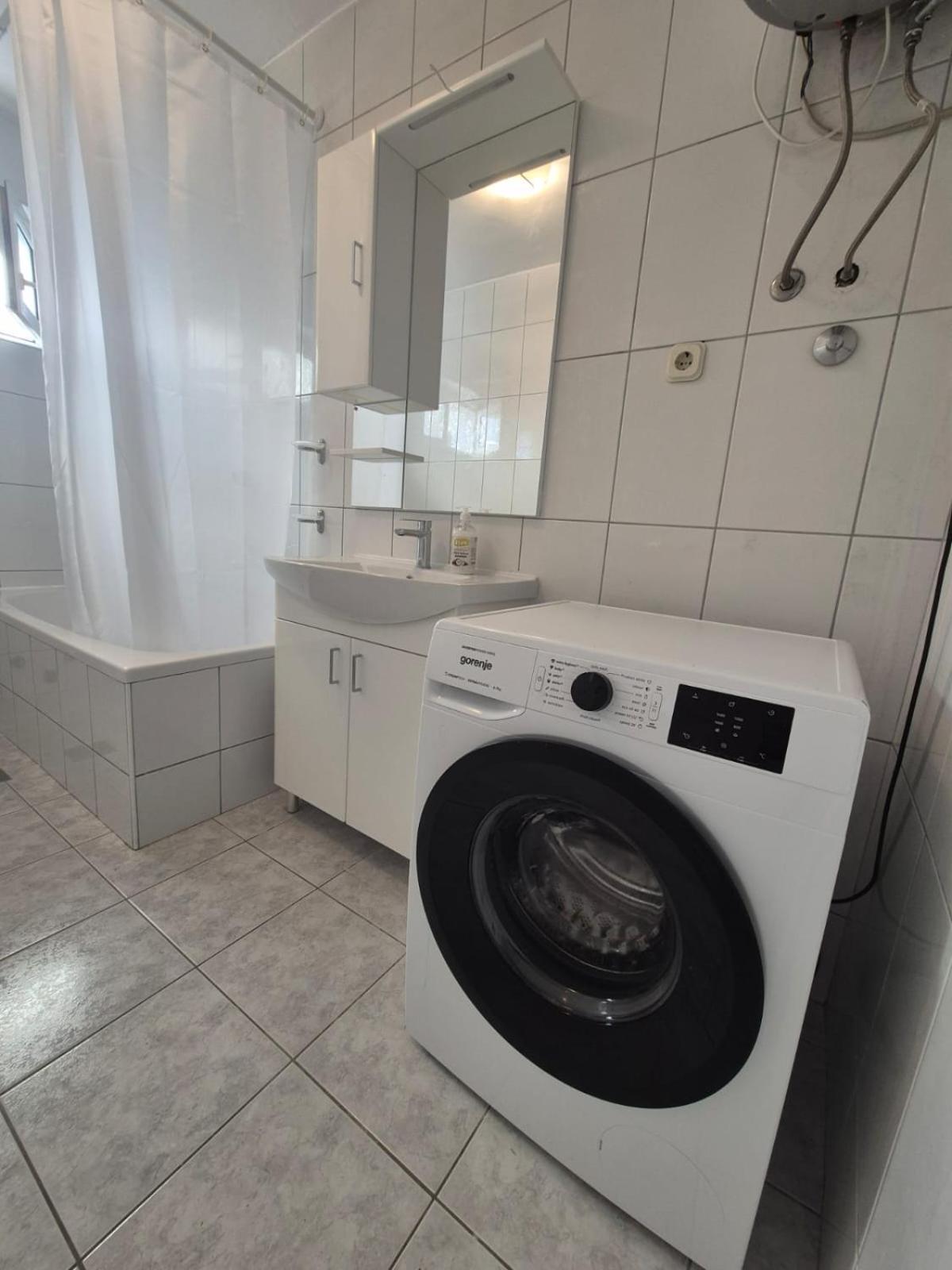 Apartments Tonci Трибунь Экстерьер фото
