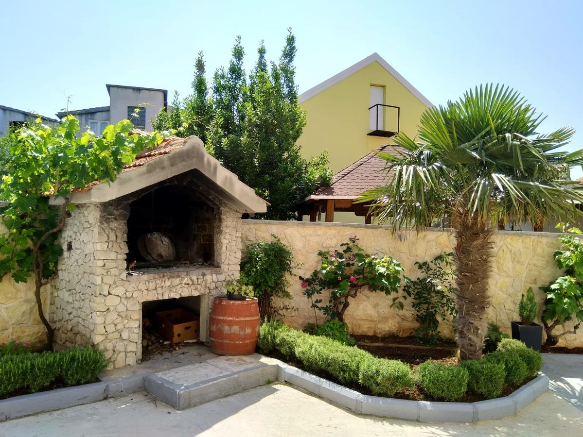 Apartments Tonci Трибунь Экстерьер фото