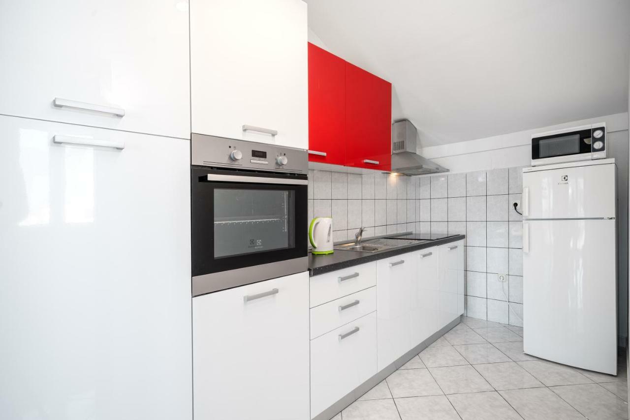 Apartments Tonci Трибунь Экстерьер фото